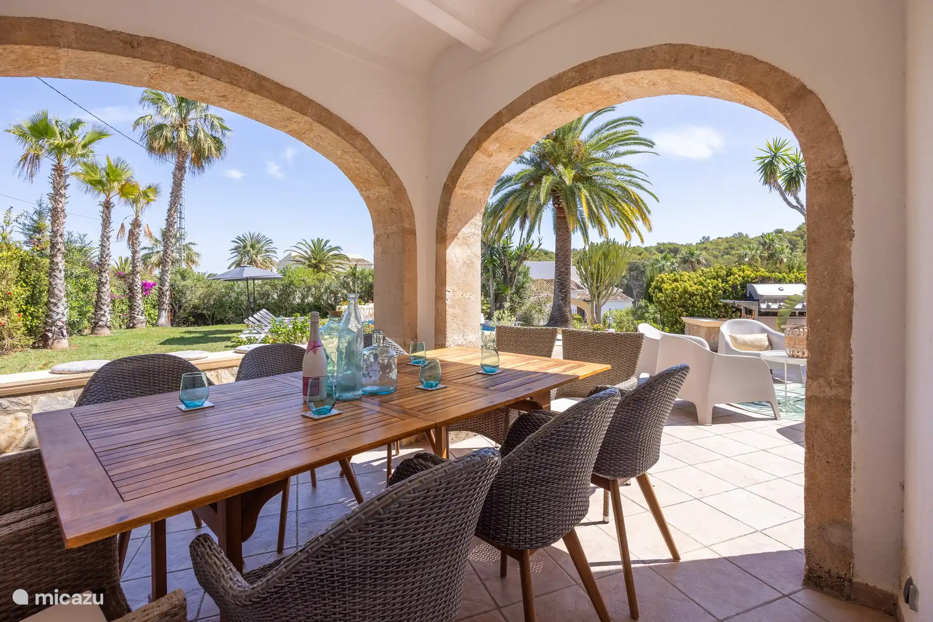 Dining table covered terrace

