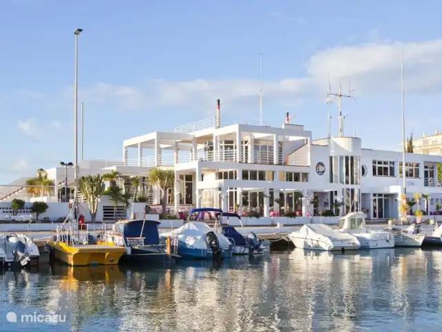 Altea sky and sea huren in Spanje, Costa Blanca, Altea - appartement Havenrestaurant + zwembad