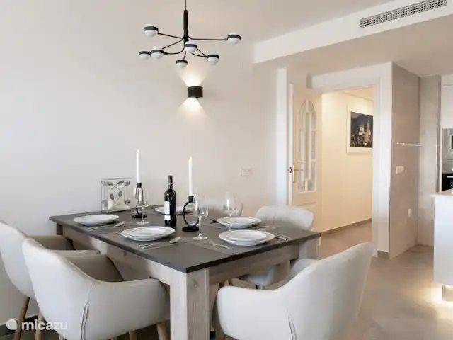 Altea sky and sea huren in Spanje, Costa Blanca, Altea - appartement Eettafel