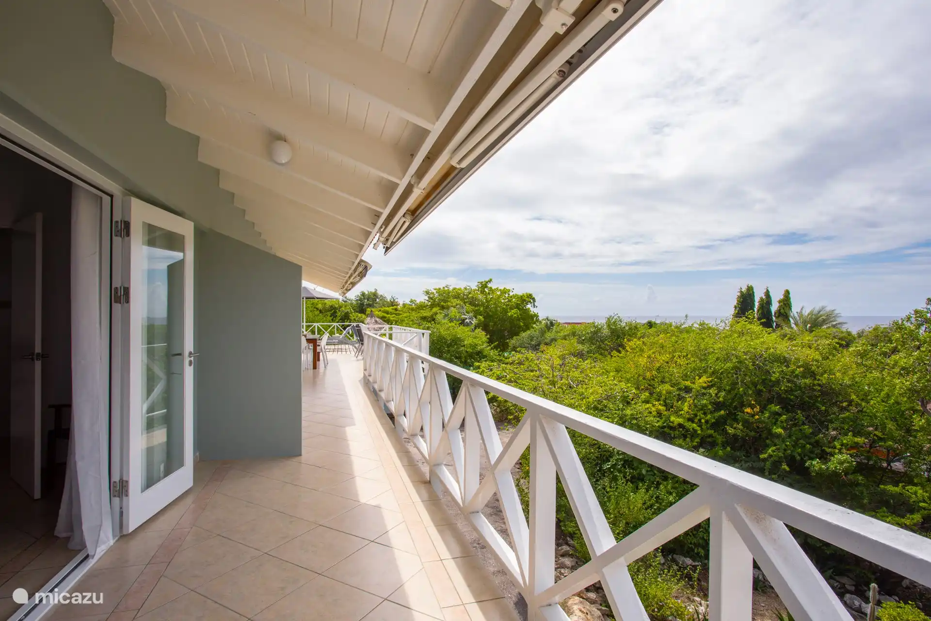 Balustrade in Schlafzimmer 1