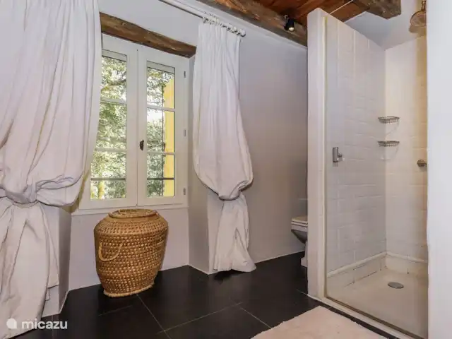 Mas de Comtesse | France, Lot, Saint-Cirq-Lapopie - maison de vacances Salle de bain attenante
