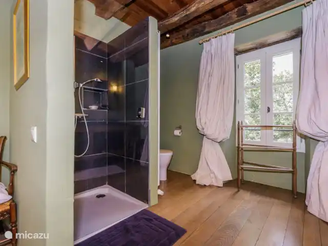 Mas de Comtesse | France, Lot, Saint-Cirq-Lapopie - maison de vacances Salle de bain attenante