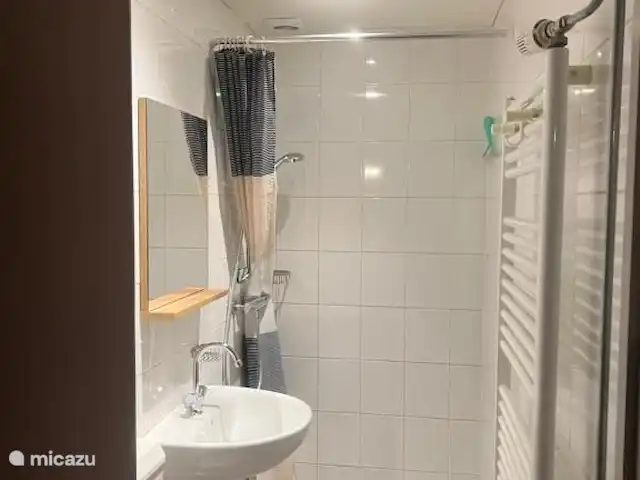 Holandés en Países Bajos, Limburgo, Simpelveld - bungaló Ducha y WC