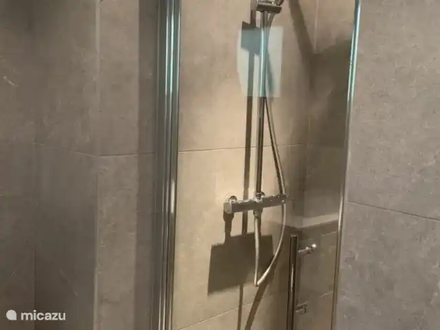 Maison du Lac | France, Dordogne, Neuvic - maison de vacances La salle de bain