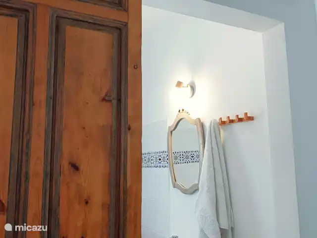 Wandelen, Portugal, Algarve, Quelfes, villa Vila Fonte Feliz De ensuite van slaapkamer 1
