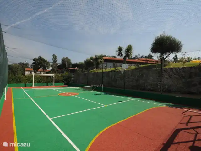 Adoravel en Portugal, Braga, Barcelos - villa Campo polideportivo