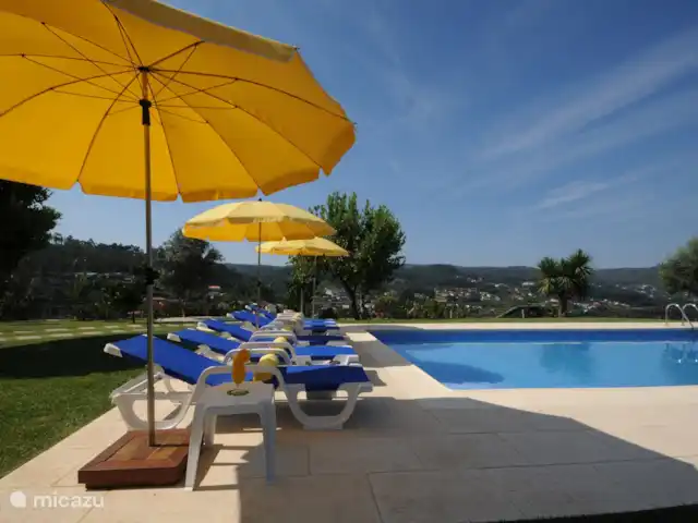 Adoravel en Portugal, Braga, Barcelos - villa Piscina con tumbonas