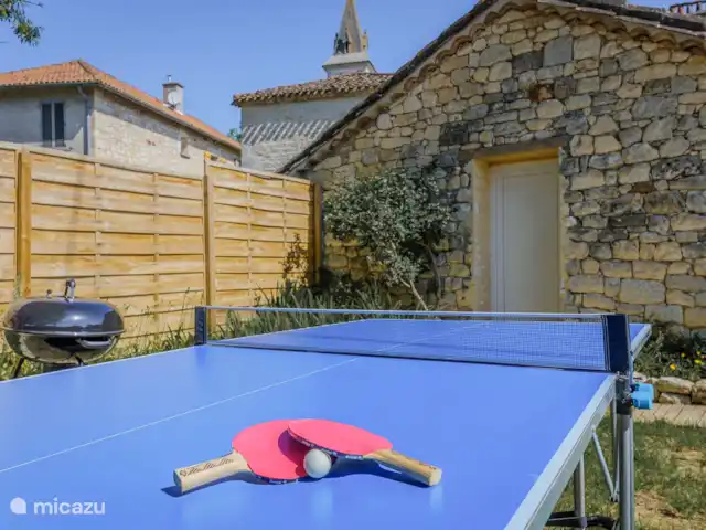 Paquinne en Francia, Lot, Porte-du-Quercy - casa vacacional Ping-pong