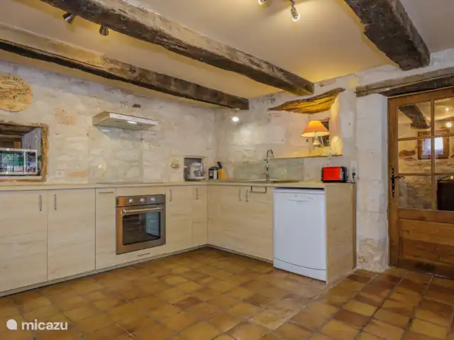Paquinne en Francia, Lot, Porte-du-Quercy - casa vacacional Cocina