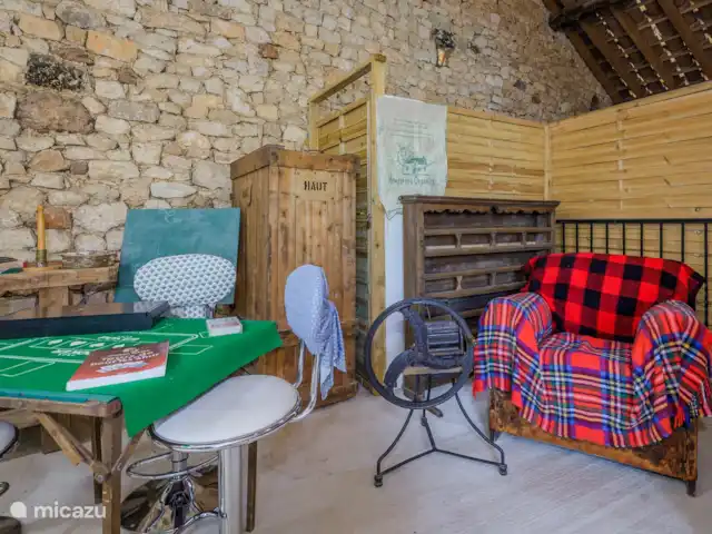 Paquinne en Francia, Lot, Porte-du-Quercy - casa vacacional Sala de juegos