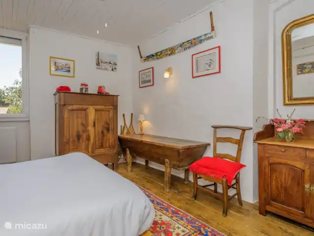 Paquinne en Francia, Lot, Porte-du-Quercy - casa vacacional El dormitorio