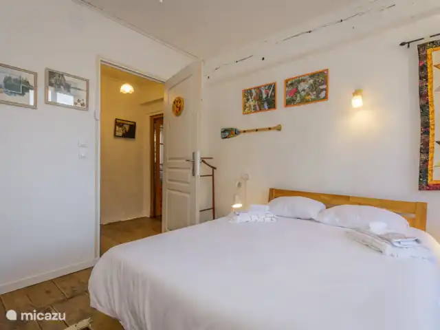 Paquinne en Francia, Lot, Porte-du-Quercy - casa vacacional El dormitorio