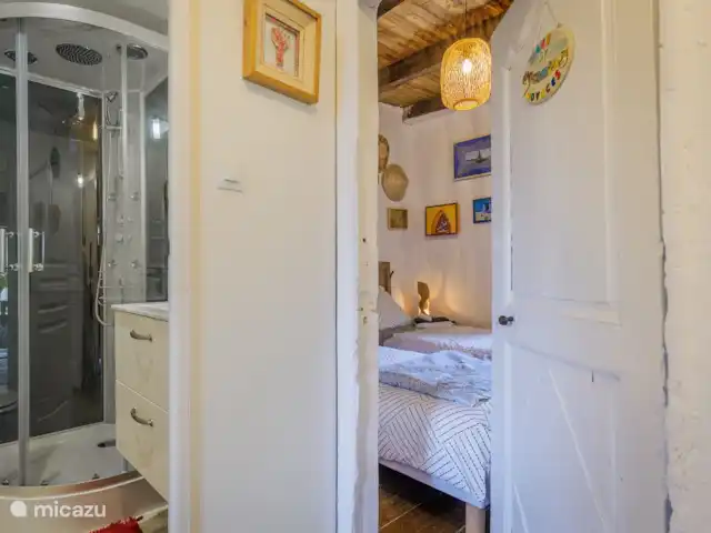 Paquinne en Francia, Lot, Porte-du-Quercy - casa vacacional Baño