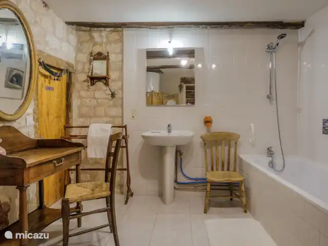 Paquinne en Francia, Lot, Porte-du-Quercy - casa vacacional Baño