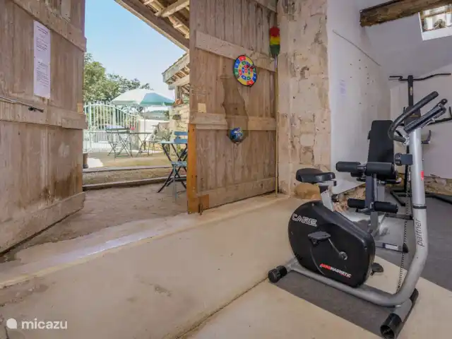 Paquinne en Francia, Lot, Porte-du-Quercy - casa vacacional Gimnasio