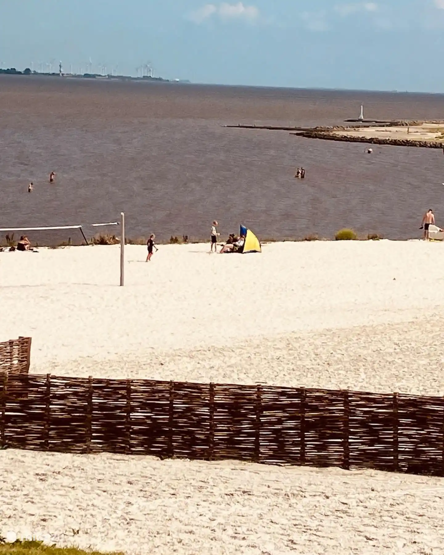 La plage de Delfzijl