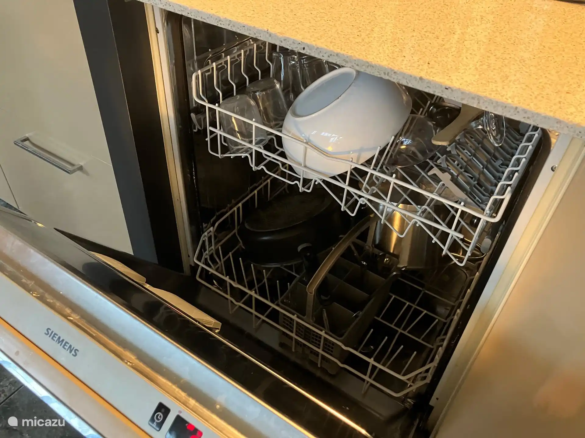 Geschirrspülmaschine