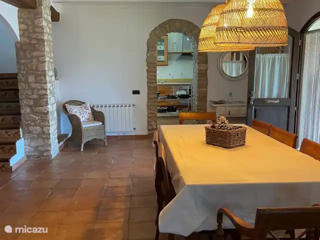 vakantiehuis huren in Spanje, Catalonië, L'Ampolla – Toren Entree tot de woning met toegang tot de keuken en eetkamer