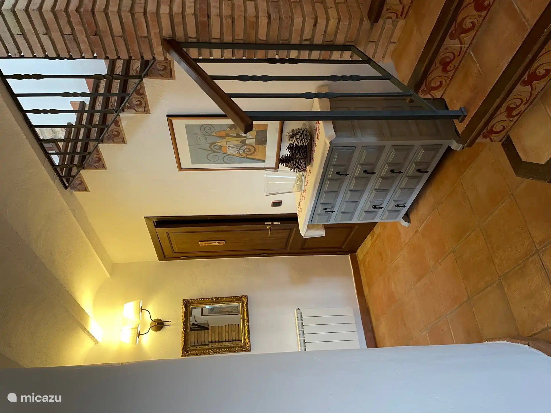 Flur, Zugang zum ersten Stock 