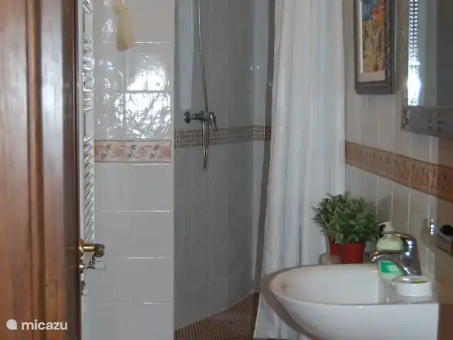 vakantiehuis huren in Spanje, Catalonië, L'Ampolla – Toren Badkamer op de begane grond met douche