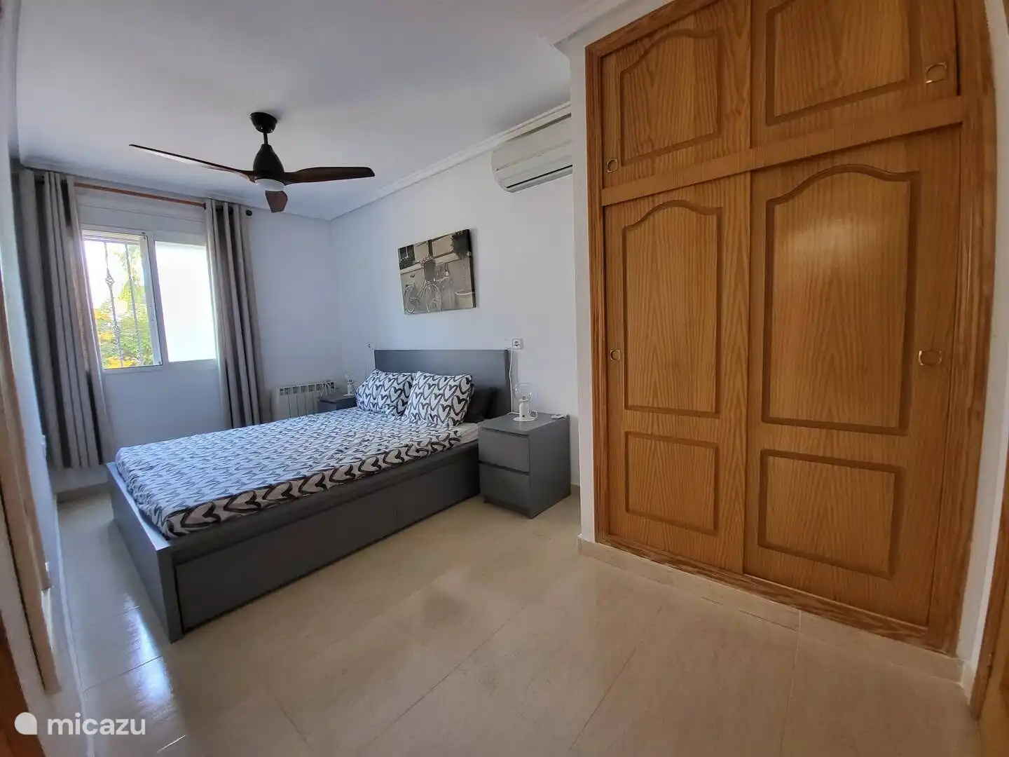 Chambre principale avec climatisation