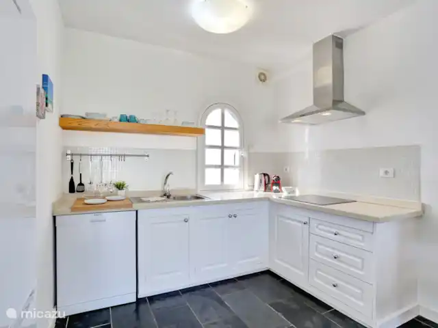 The Beach House (nouvelle inscription) | Espagne, Fuerteventura, Corralejo - maison de vacances La cuisine est équipée d'un micro-onde et d'un lave-vaisselle