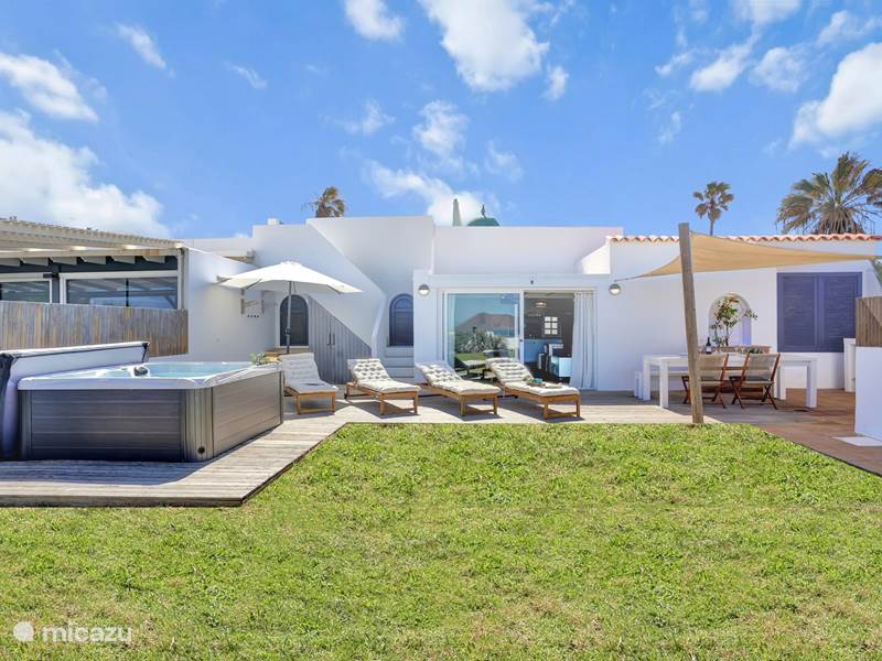 Vakantiehuis Spanje, Fuerteventura, Corralejo Vakantiehuis The Beach House (new listing)