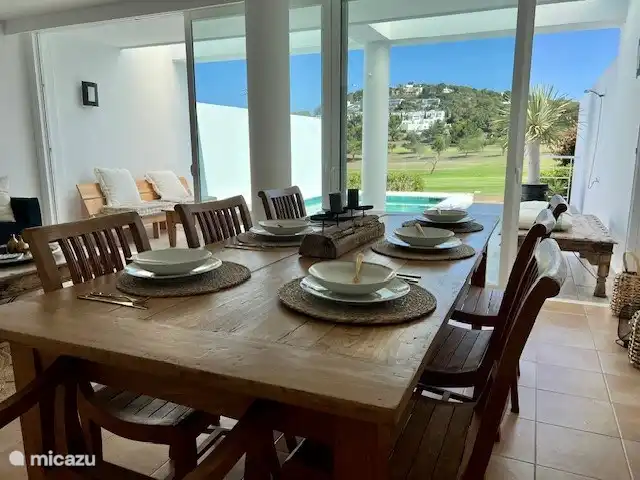 Casa Ibiza Golf | Espagne, Ibiza, Santa Eulalia - maison mitoyenne table à manger à l'intérieur max 8 personnes