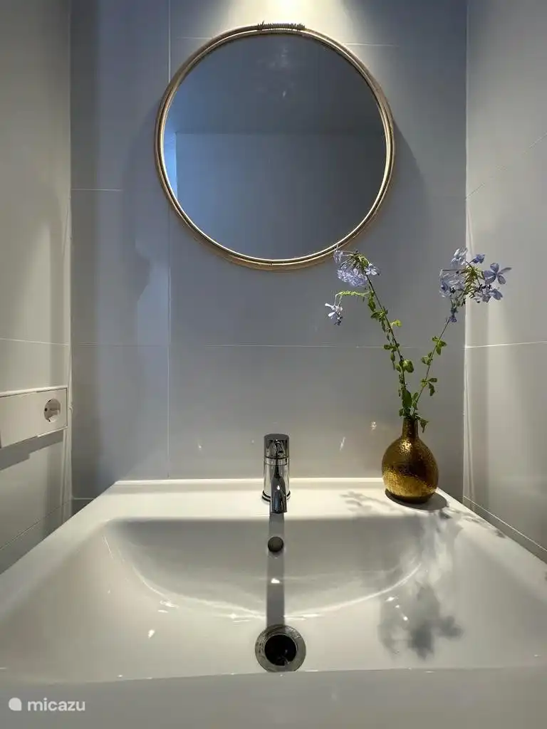 Badezimmer im Erdgeschoss