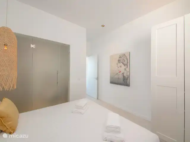 Location de Vacances Curaçao, Banda Ariba (est), Brakkeput Abou, appartement - Villa Noma - Suite 5 min/plage La chambre sous un autre angle.