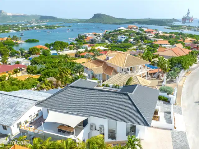 Location de Vacances Curaçao, Banda Ariba (est), Brakkeput Abou, appartement - Villa Noma - Suite 5 min/plage L'emplacement des logements par rapport à l'Eau Espagnole et à la Baie de Caracas.