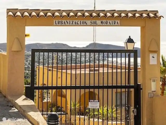 Las Collinas | Espagne, Costa Blanca, Moraira - maison de vacances porte d'accès à l'urbanisation fermée sol moraira