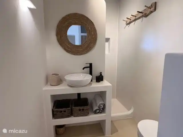 Las Collinas | Espagne, Costa Blanca, Moraira - maison de vacances Salle de douche séparée avec WC située entre les deux pièces avant