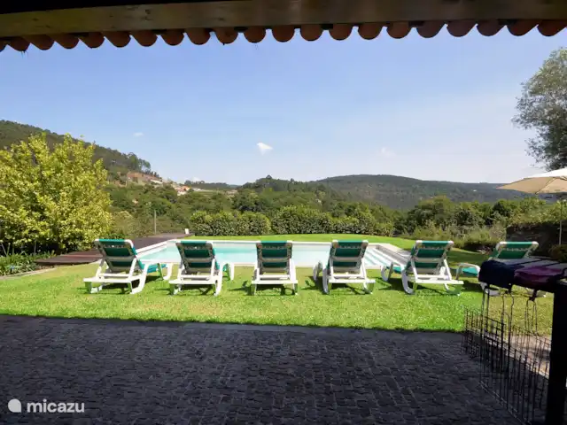Maison d'Eiro | Portugal, Costa Verde, Caminha - villa Piscine avec chaises longues autour