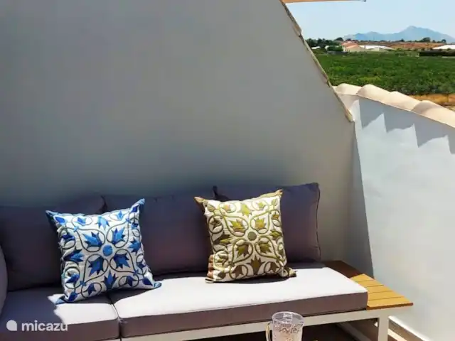 Your home away from home en España, Murcia, San Pedro del Pinatar - apartamento Relájese en la encantadora terraza para tomar el sol
