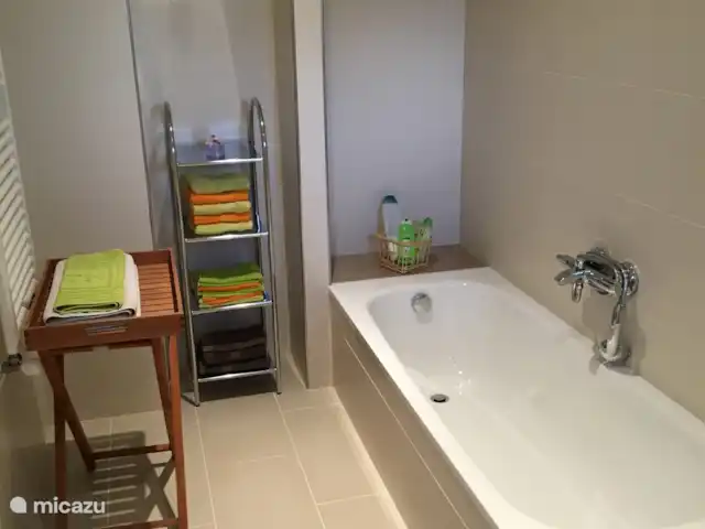 villa huren in Spanje, Costa Brava, Platja d'Aro – Villa met prachtig zeezicht en airco Badkamer beneden