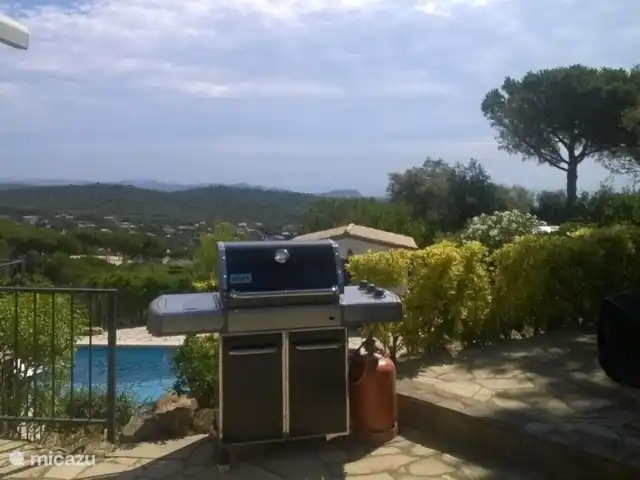 villa huren in Spanje, Costa Brava, Platja d'Aro – Villa met prachtig zeezicht en airco Lekker BBQen met het mooie uitzicht