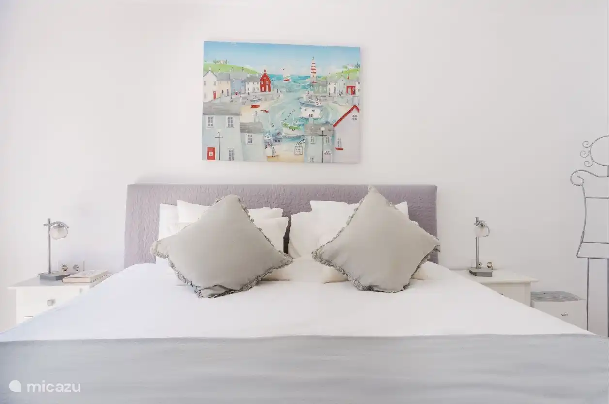 Doppelbett mit eigenem Bad