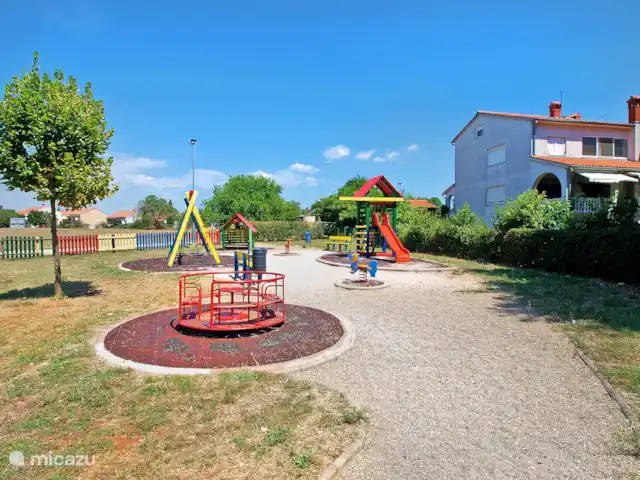 vakantiehuis huren in Kroatië, Istrië, Pula – Huis Dubravka park