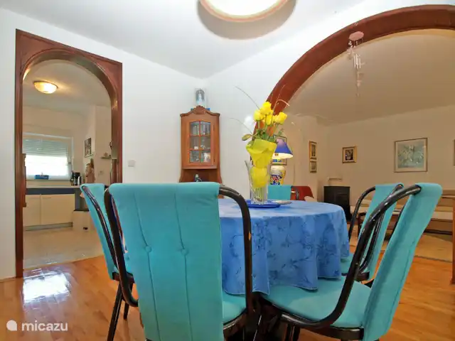 vakantiehuis huren in Kroatië, Istrië, Pula – Huis Dubravka woonkamer