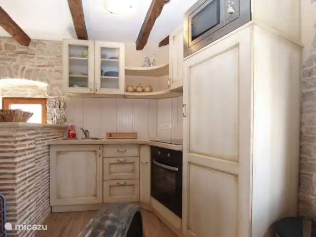 vakantiehuis huren in Kroatië, Istrië, Zminj – Huis Galant keuken