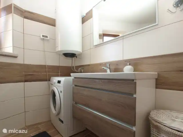 vakantiehuis huren in Kroatië, Istrië, Zminj – Huis Galant badkamer