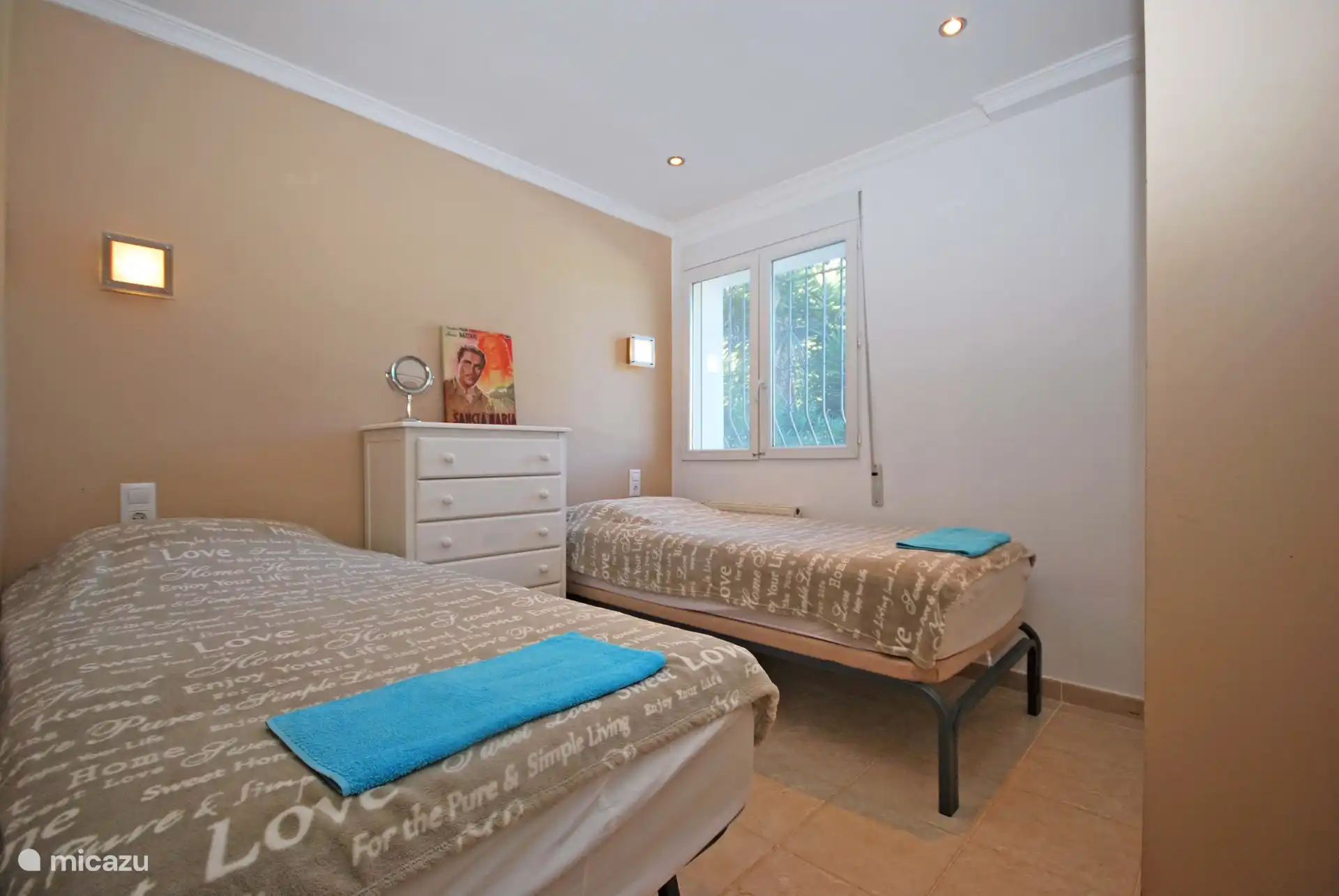 chambre double au rez-de-chaussée