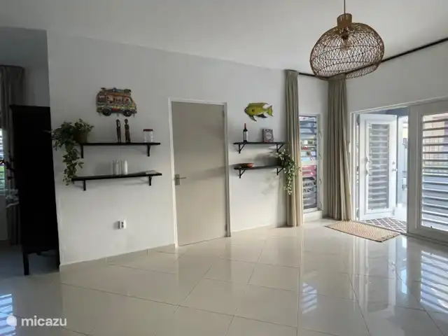 Kas Haddock huren in Curaçao, Banda Ariba (oost), Brakkeput Abou - villa Entree