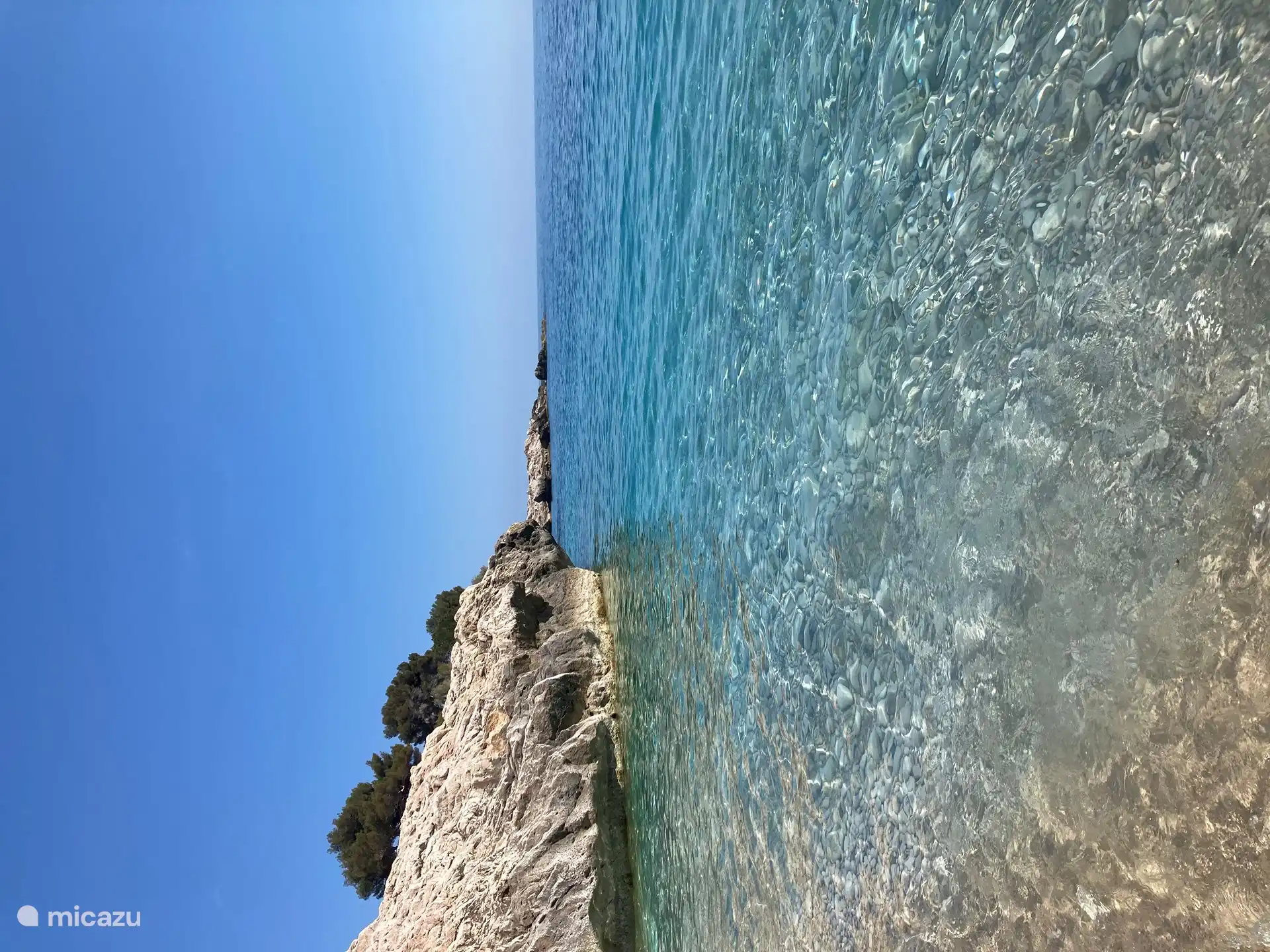 La Spiaggetta dei Balzi Rossi, 25 minuten met de auto