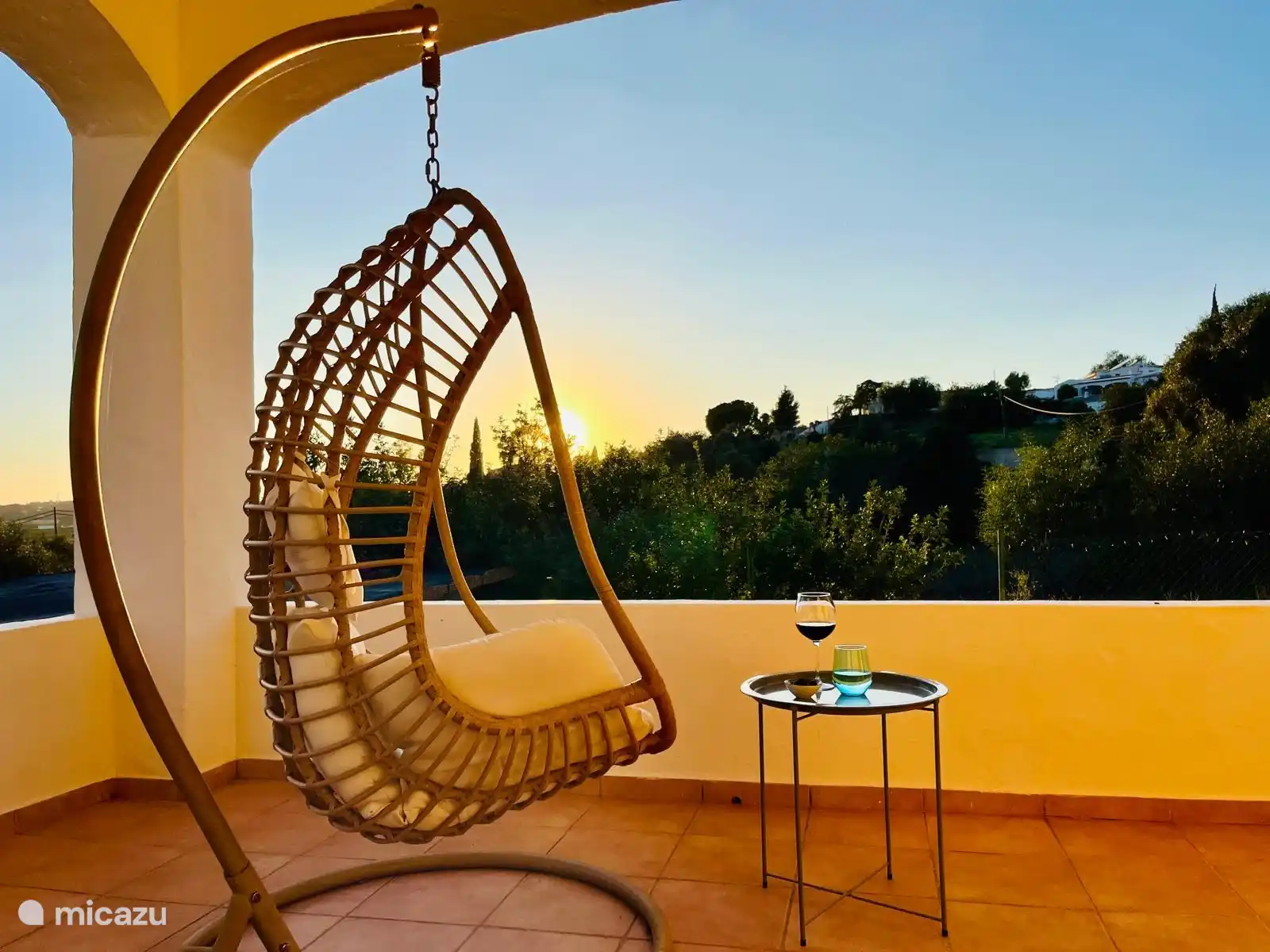 Geniet van de zonsondergang!