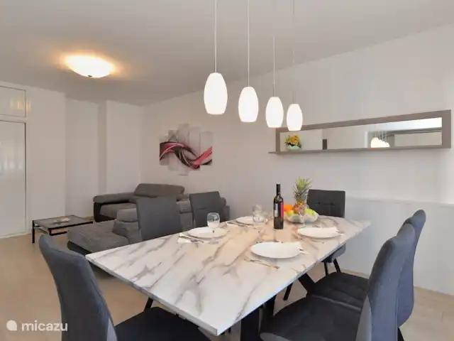 vakantiehuis huren in Kroatië, Istrië, Pula – Huis Emicol woonkamer