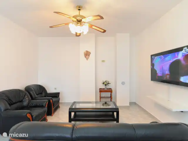 vakantiehuis huren in Kroatië, Istrië, Pula – Huis Emicol woonkamer