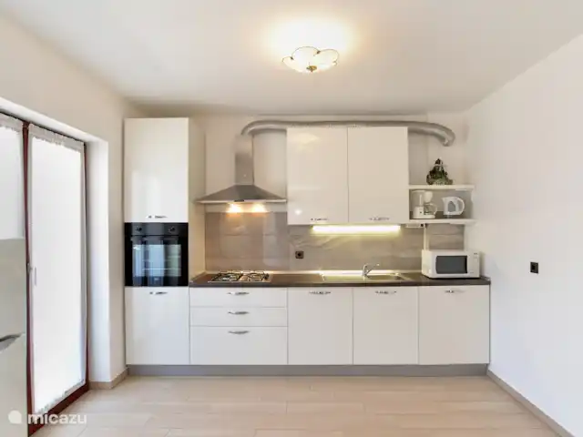 vakantiehuis huren in Kroatië, Istrië, Pula – Huis Emicol keuken