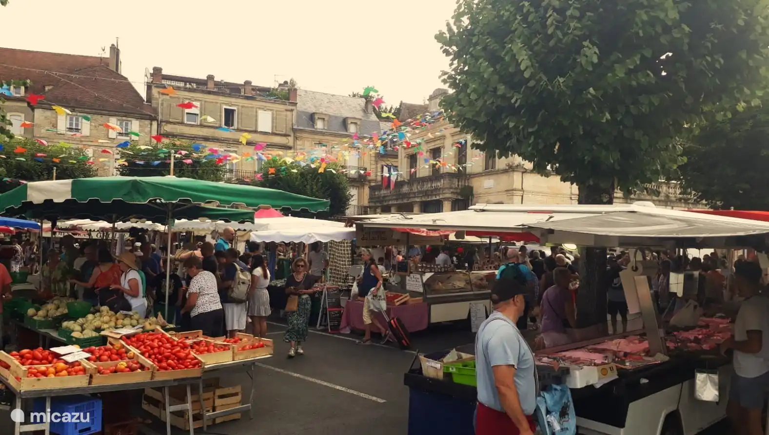 Market Le Bugue